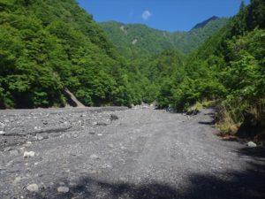 安倍奥の山伏岳に西日影沢ルートから登山